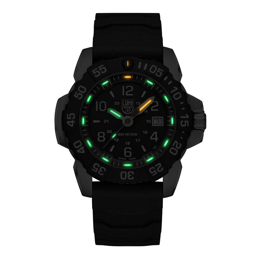 Luminox Navy SEAL Rubber, Steel, CARBONOXª (RSC) - Military Dive Watch - 45 mm - XS.3251.CB